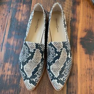Snake print loafers